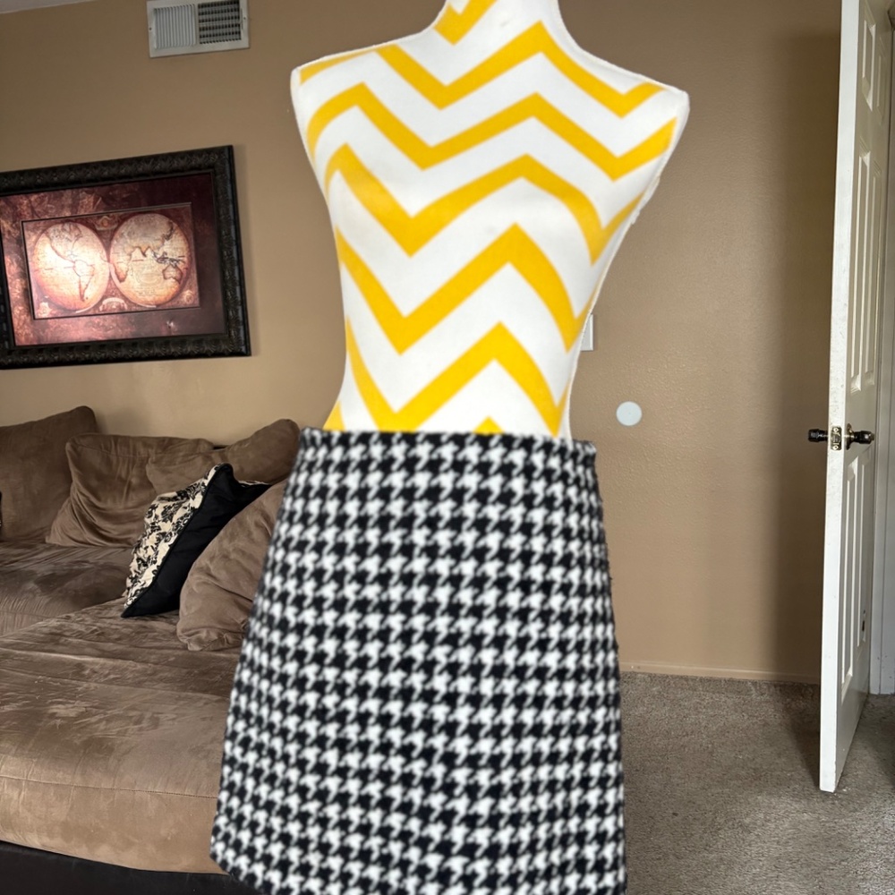 & Other Stories herringbone skirt - Picture 10 of 10